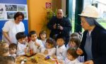 [34] anniversario_145_il-taglio-della-torta-cantiere_p1130865